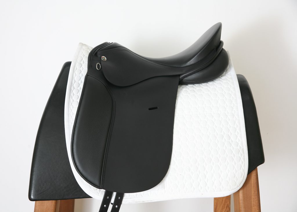 Karl Niedersuss Symphonie Dressage Saddle – Equestrian Imports