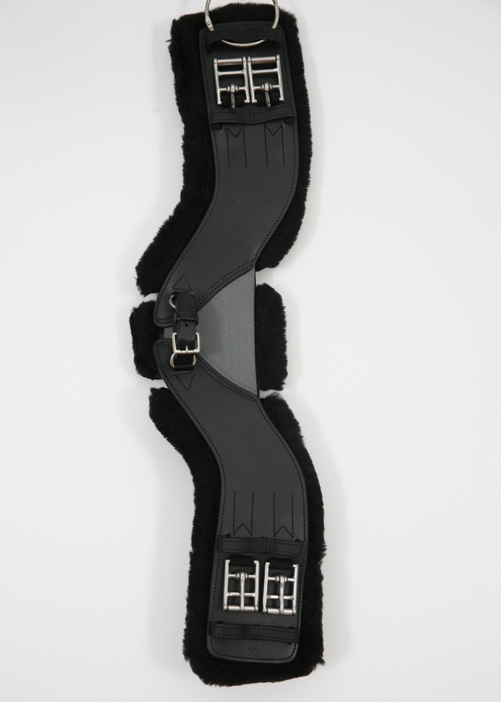 30" Black NEW Total Saddle Fit StretchTec Shoulder Relief Dressage Girth 