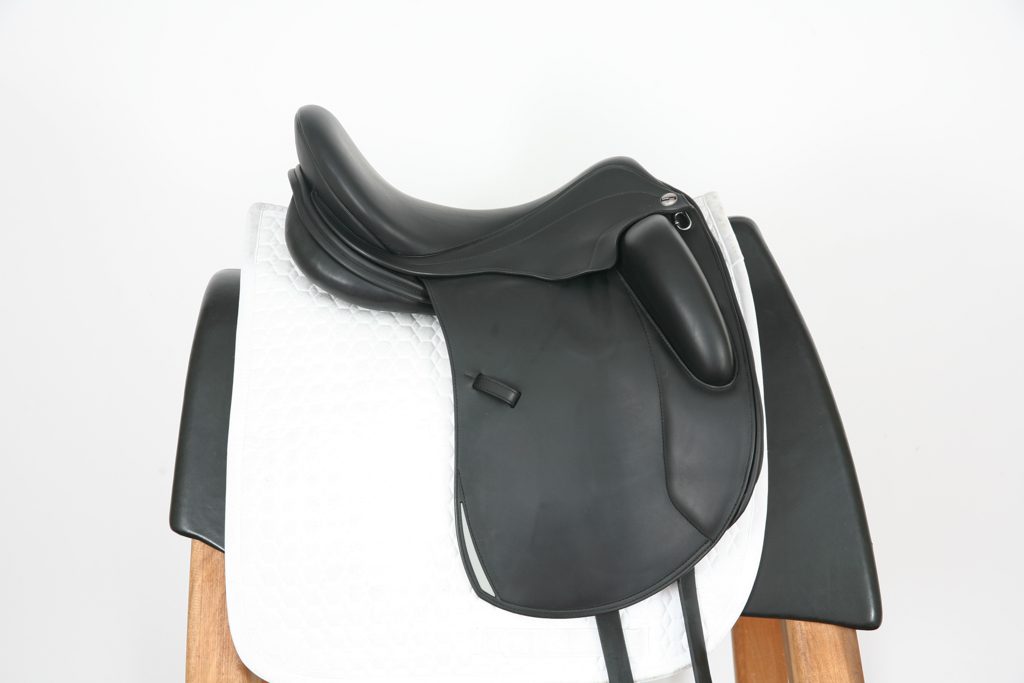 Used Erreplus Freestyle Monoflap Dressage 17 36 Saddle 5635
