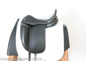 Amerigo Cortina Dressage Saddle 17W SN: 4379119