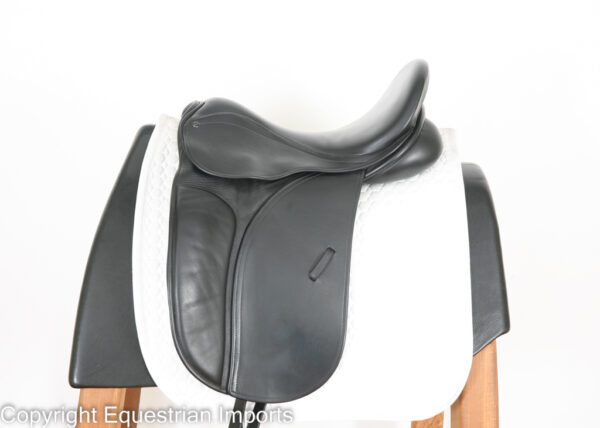 County Connection Dressage Saddle 18WXW SN: 18080723