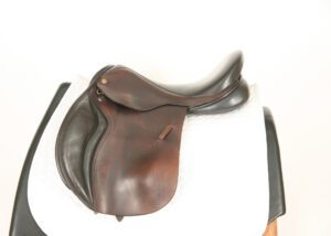 Black Country Wexford 17.5 Wide Jump Saddle SN: T1704