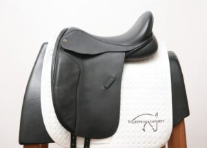 Black Country Eloquence X 18W Dressage Saddle SN T1304