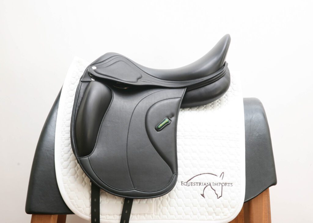 Amerigo Cortina Siena 17.5MW Dressage Saddle SN N003620225 Inv 7009