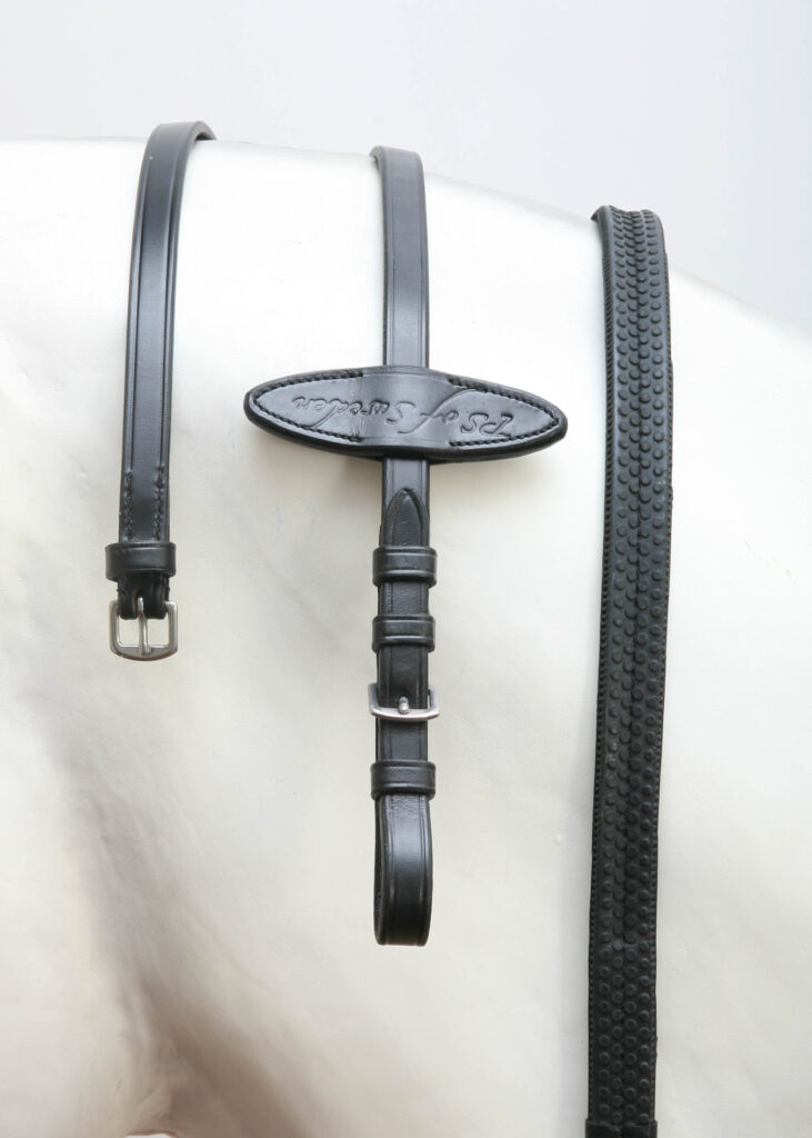 PS of Sweden Rubber Reins Black Inv 6188
