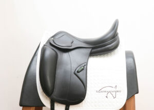 Amerigo Cortina Dressage 18 +3 Saddle SN L021180322 Inv 4102