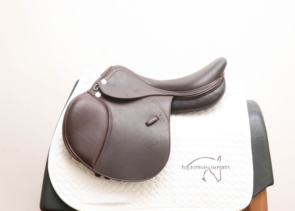 Prestige X-Meredith D 17 34 Dressage Saddle SN: 09090326 Inv:7078